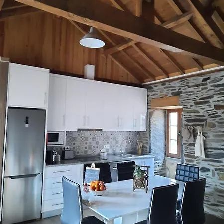 別荘 O Chouzal アロウカ