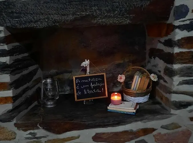 O Chouzal 펜션 아로카